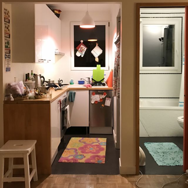 Küche und Bad meiner Pariser Wohnung