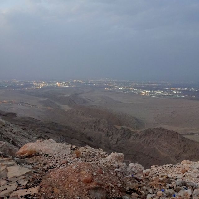 Aussicht auf Al Ain vom Jebel Hafeet aus.