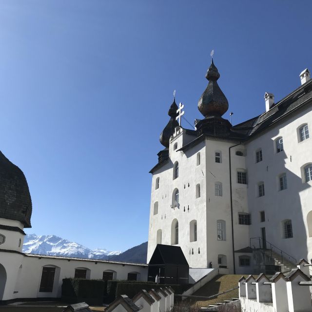 Kloster Marienberg, Innenhof